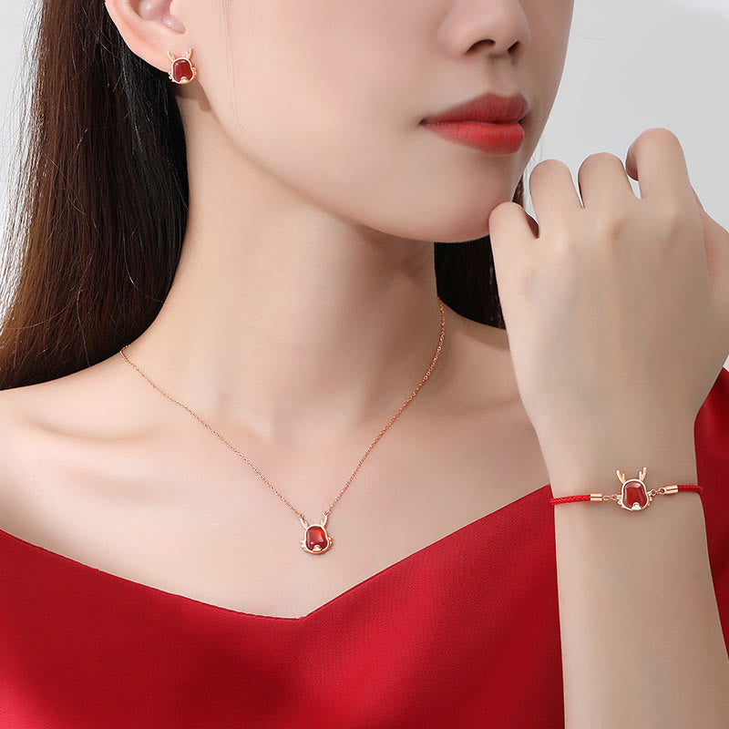 Bijoux en argent sterling 925 avec dragon en agate rouge pour la fortune et la force