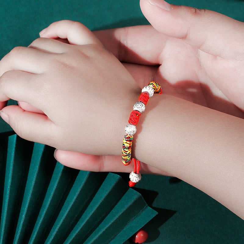 Bracelet enfant en argent sterling 925 avec cordon rouge | Résistance et protection