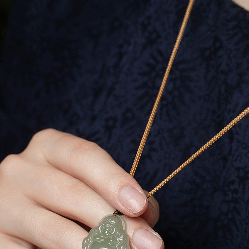 Collier de prospérité en jade et lotus du Bouddha rieur