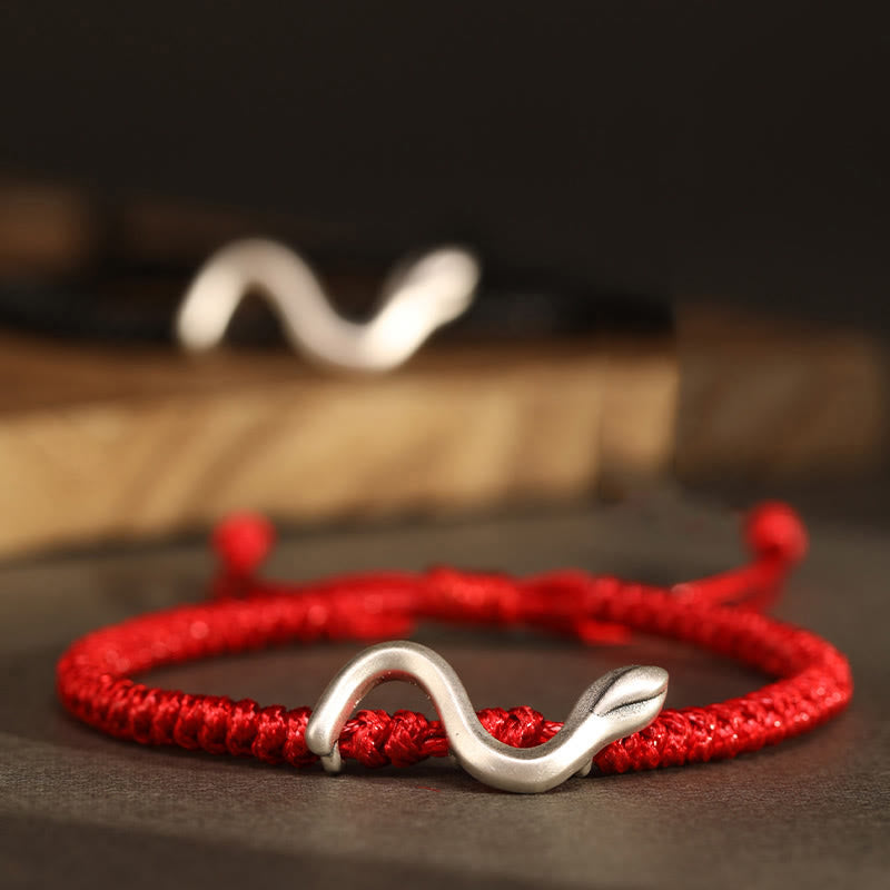 Bracelet de force en argent sterling 999 et fil rouge pour la protection | Année du Serpent