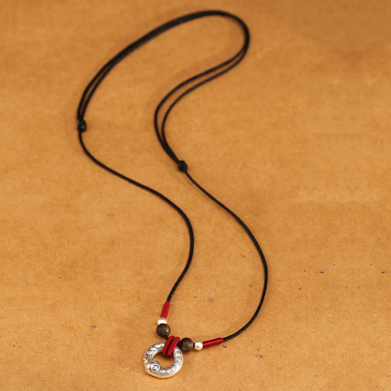 Collier en argent sterling 999 Année du Serpent Protection en bois d'agar