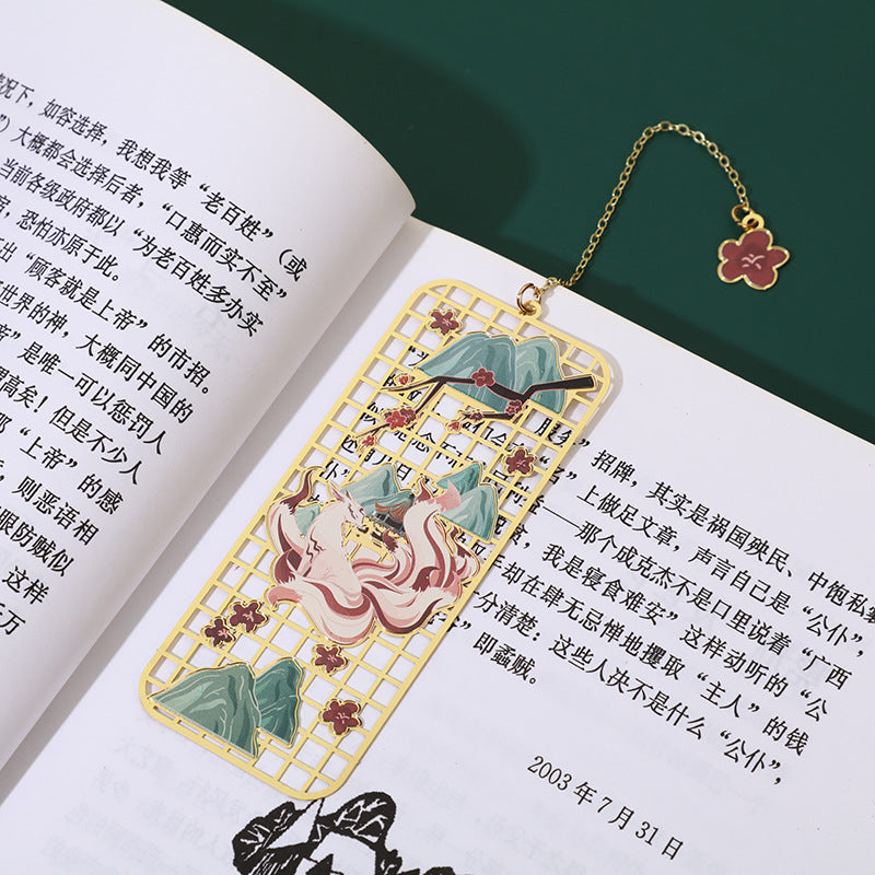 Marque-page creux en laiton avec élan, poisson koï, grue et renard