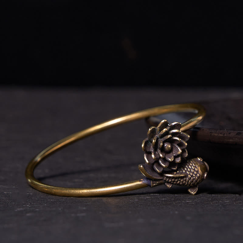 Bracelet réglable en cuivre avec fleur de lotus et poisson koï pour la chance et l'illumination