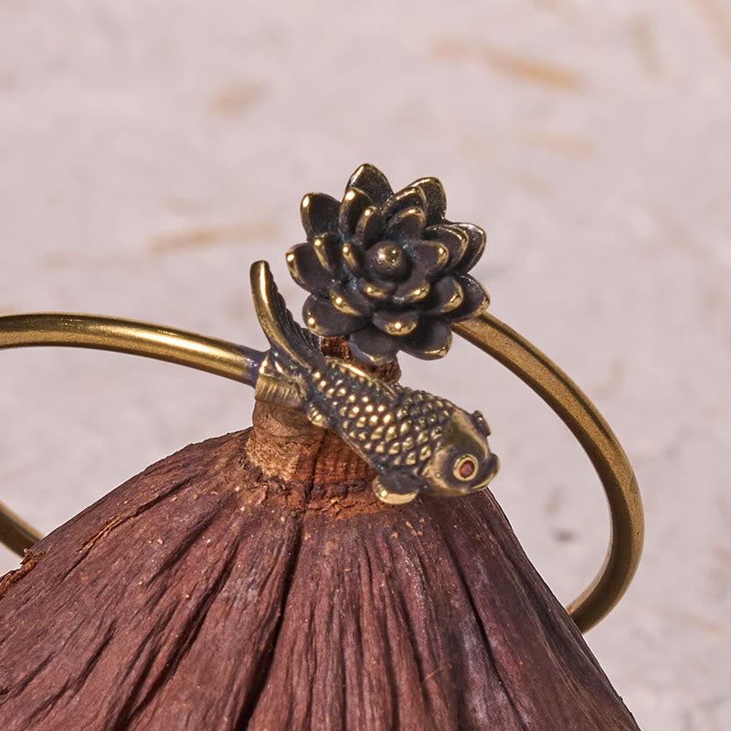 Bracelet réglable en cuivre avec fleur de lotus et poisson koï pour la chance et l'illumination