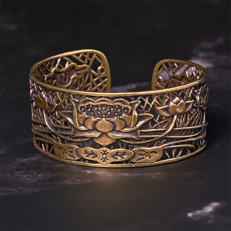 Bracelet jonc réglable en cuivre plaqué argent avec motif lotus