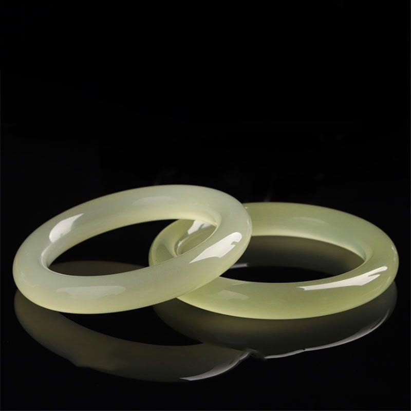 Bracelet manchette Abondance en jade d'Afghanistan 54-56 mm