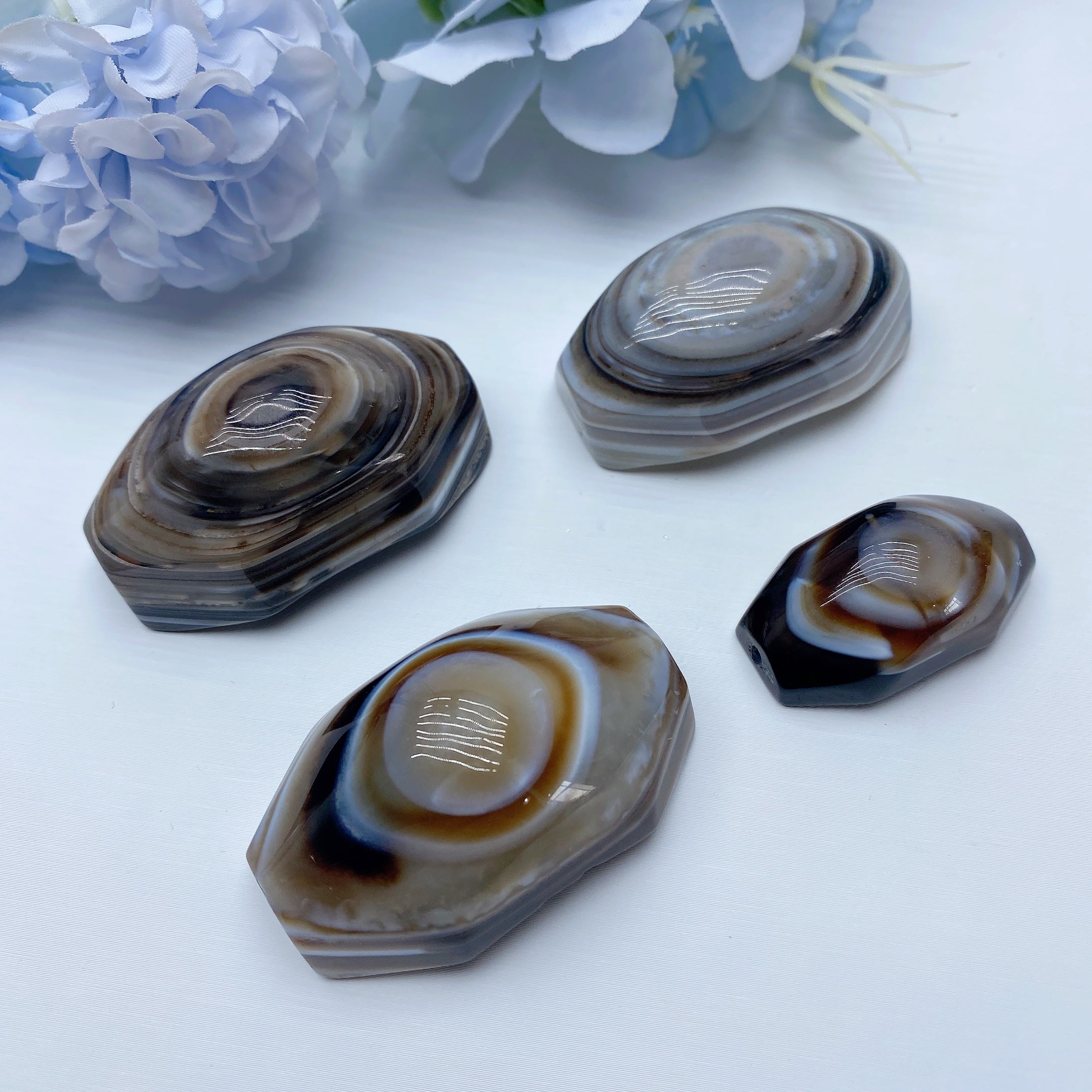 Agate Eye Bead 1.3-1.8 Inch for Crystal Healing Jewelry