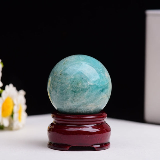 Boule de cristal Amazonite : pierre de courage et d'équilibre