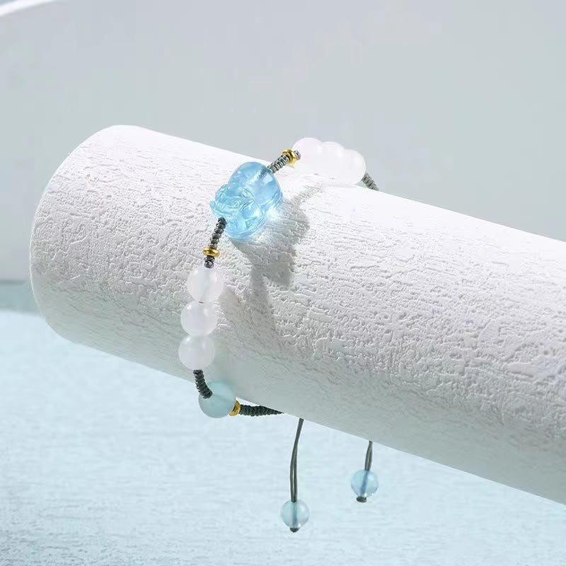 Bracelet Pixiu en aigue-marine et jade blanc pour la richesse et la sérénité