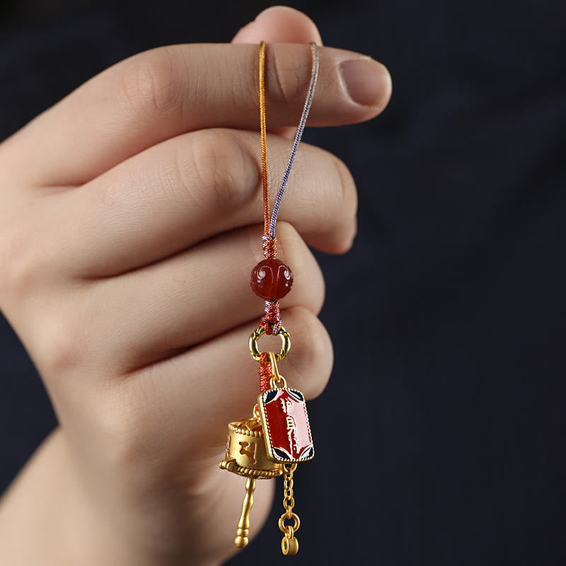 Amulette de prière Om Mani Padme Hum en agate rouge avec breloque de protection en cuivre