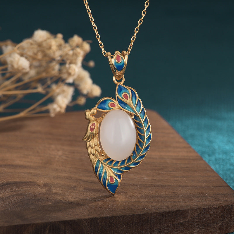 Collier de bénédiction en jade blanc avec paon pour la protection et la chance