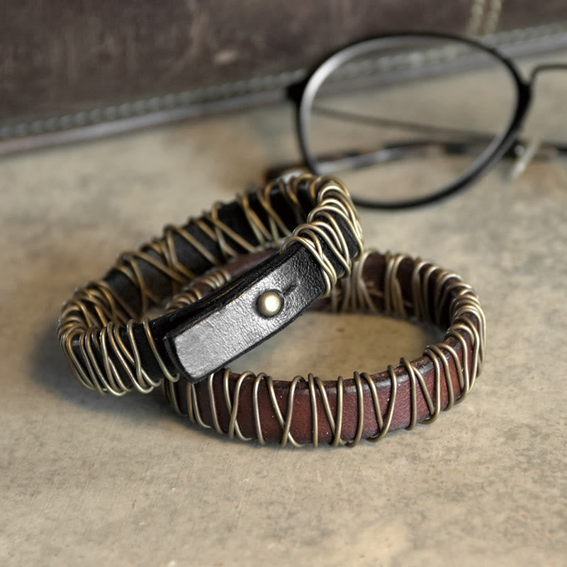 Bracelet d'équilibre spirituel en cuir noir et fil de cuivre