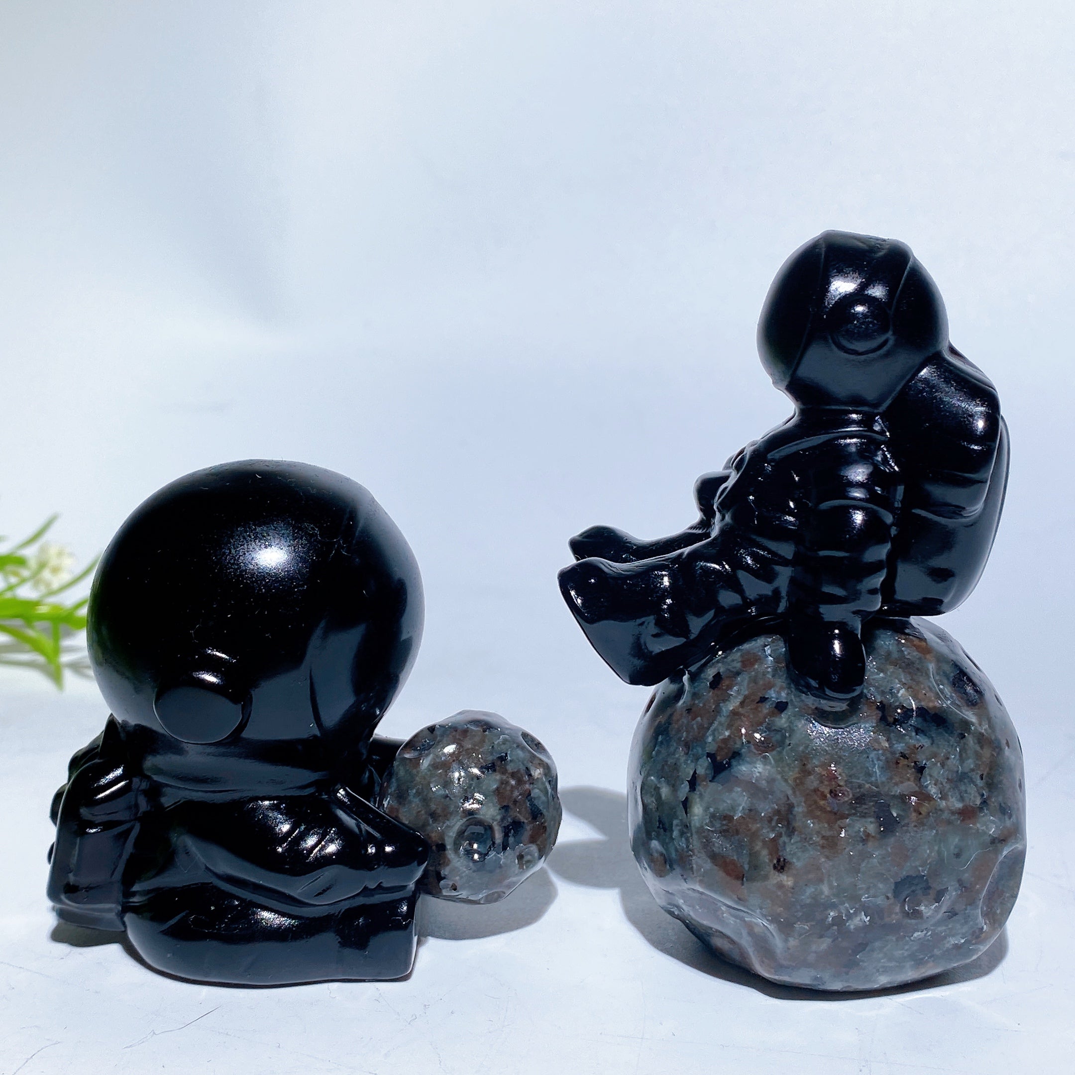 Black Obsidian Spaceman on Yooperlite Planet 2.3" 3.3" Crystal Figurine