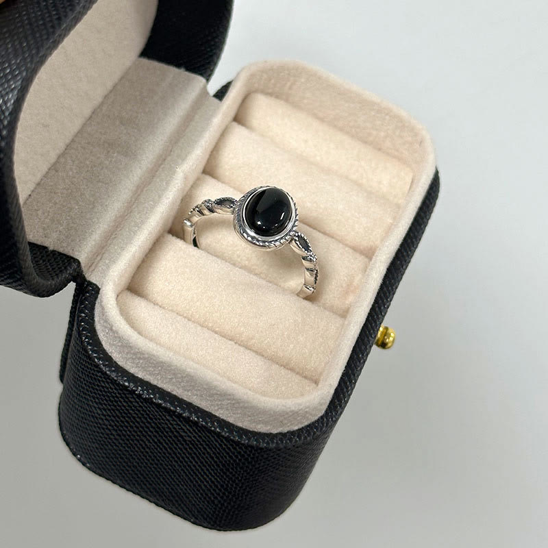 Bague porte-bonheur en onyx noir et argent sterling 925 – Protection et force