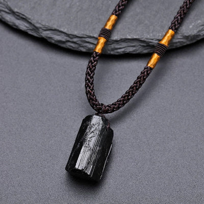 Collier spirituel en tourmaline noire avec pendentif à énergie positive