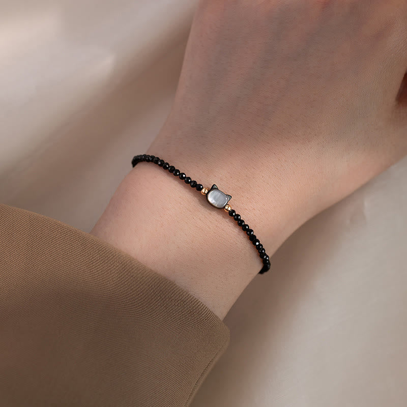 Bracelet en quartz transparent avec cristal blanc et breloque chat guérisseur plaquée or 14 carats