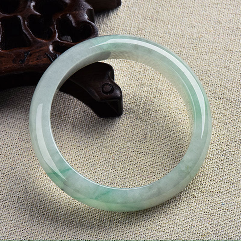 Bracelet porte-bonheur en jade naturel - Prospérité et guérison