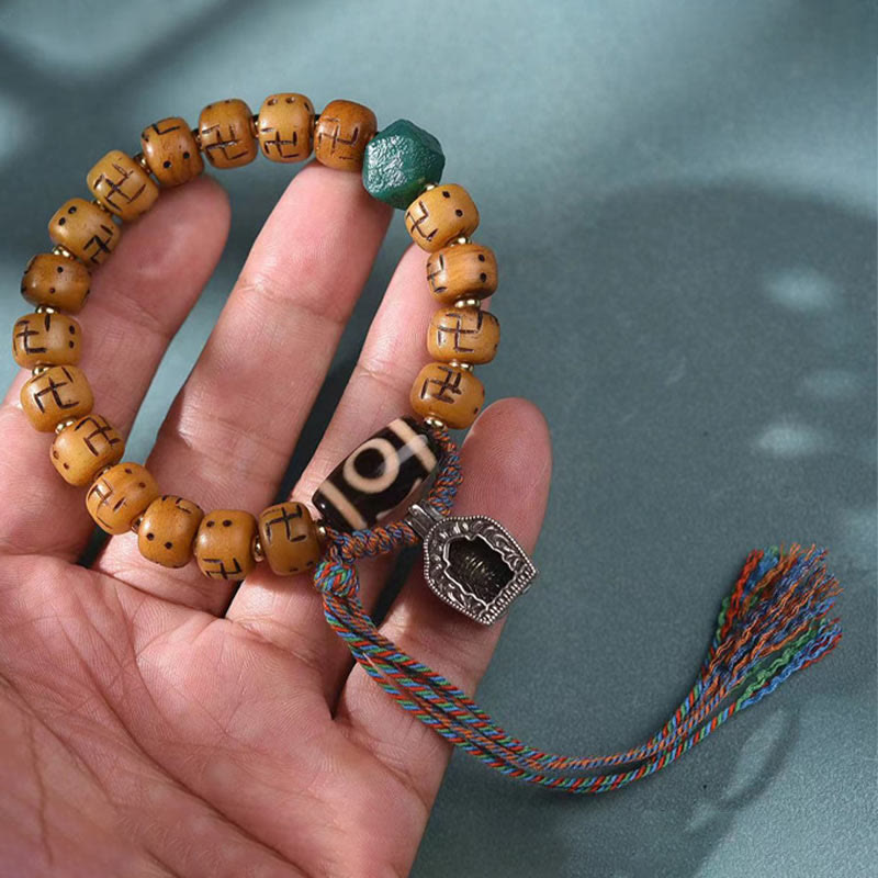 Bracelet Bouddha Dzi Swastika en os de chameau pour la chance et la protection