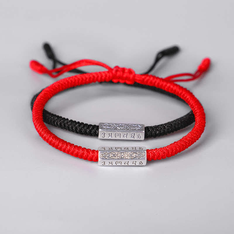 Bracelet de protection à fil rouge Om Mani Padme Hum