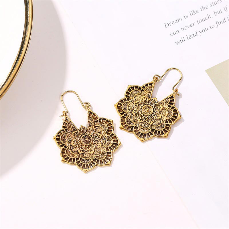 Boucles d'oreilles tibétaines Lotus en cuivre | Équilibre et guérison