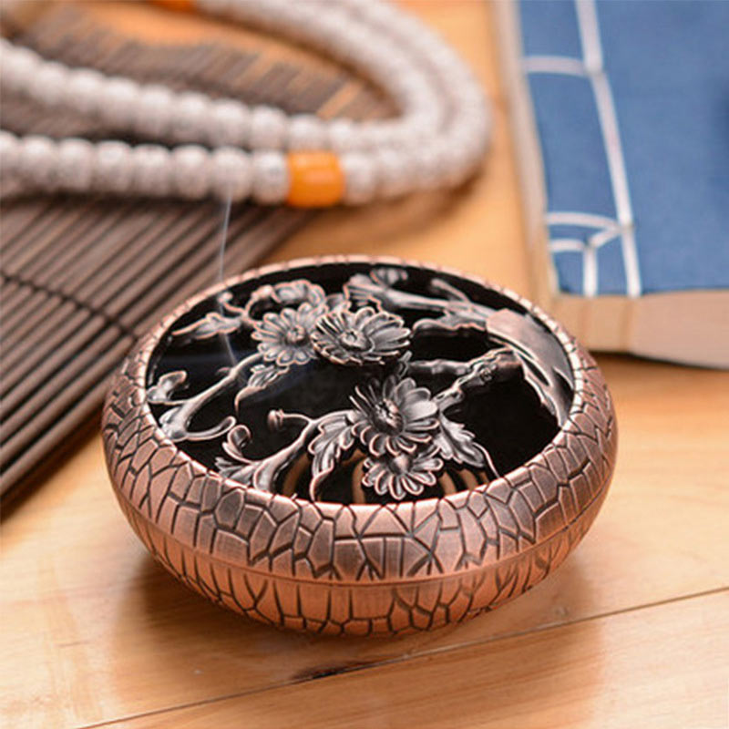 Brûle-encens en céramique à motif de chrysanthème pour une méditation paisible