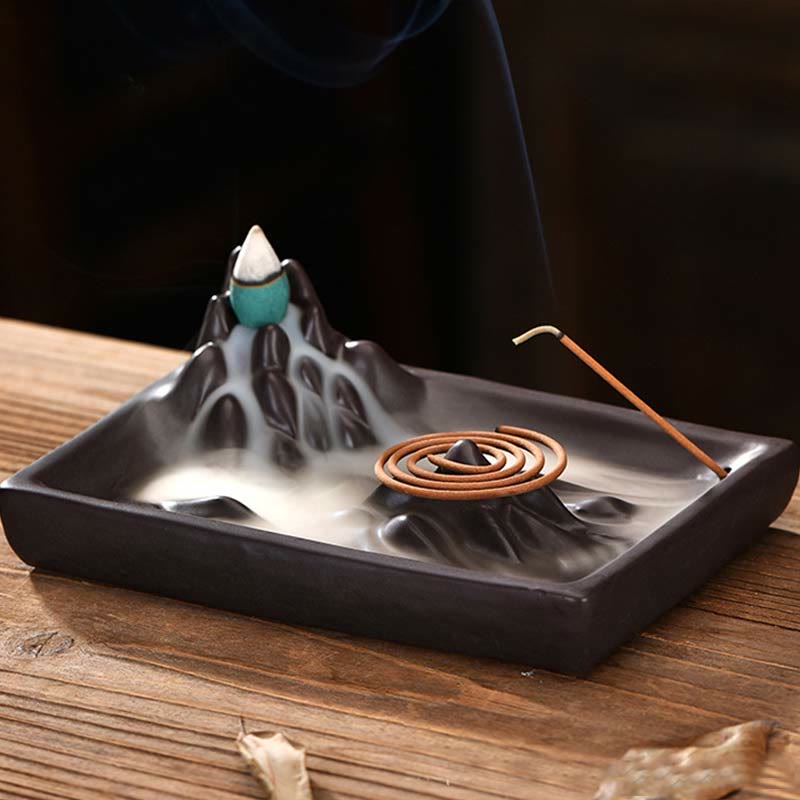 Brûleur d'encens à refoulement d'eau en céramique Mountains