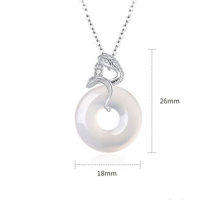 Collier avec boucle de paix en calcédoine et serpent
