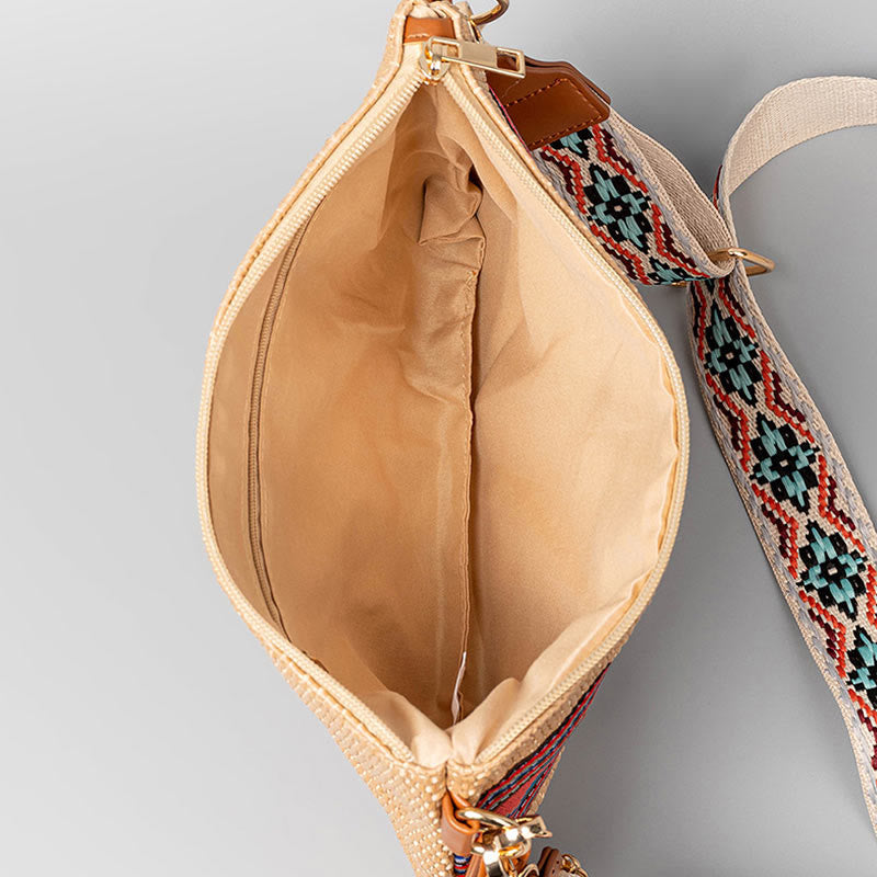Sac bandoulière bohème en paille tissée à géométrie colorée 28 cm