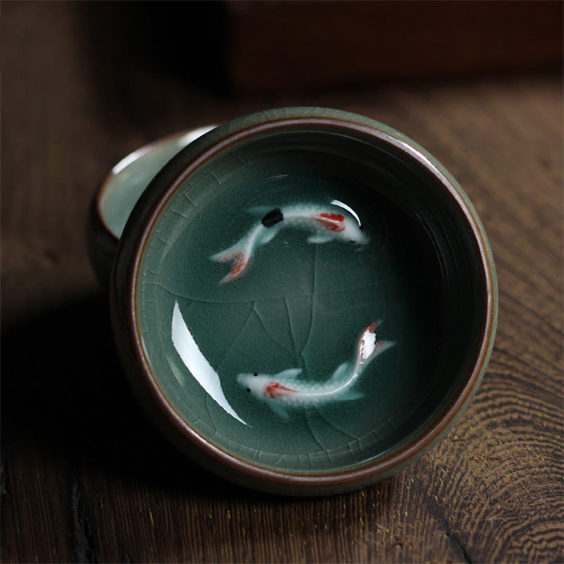 Tasse à thé en céramique motif carpes koï colorées 60 ml | Décor Zen