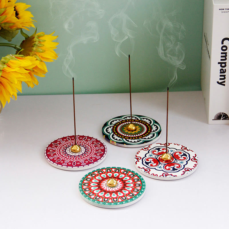 Brûleur d'encens en céramique à motifs colorés 10 cm