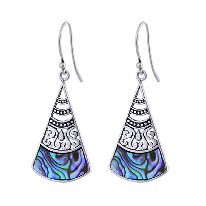 Boucles d'oreilles spirituelles en cuivre avec pierre Tridacna à motif creux et bénédiction
