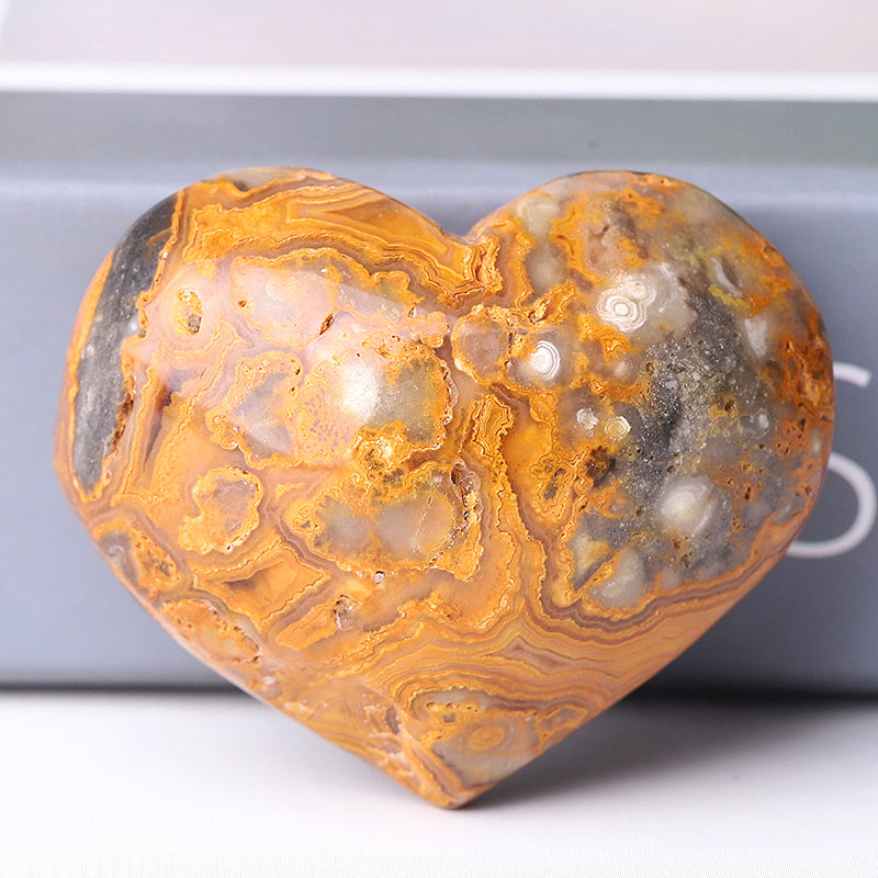 Sculpture en cristal en forme de cœur d'agate folle de 2 à 2,5 pouces