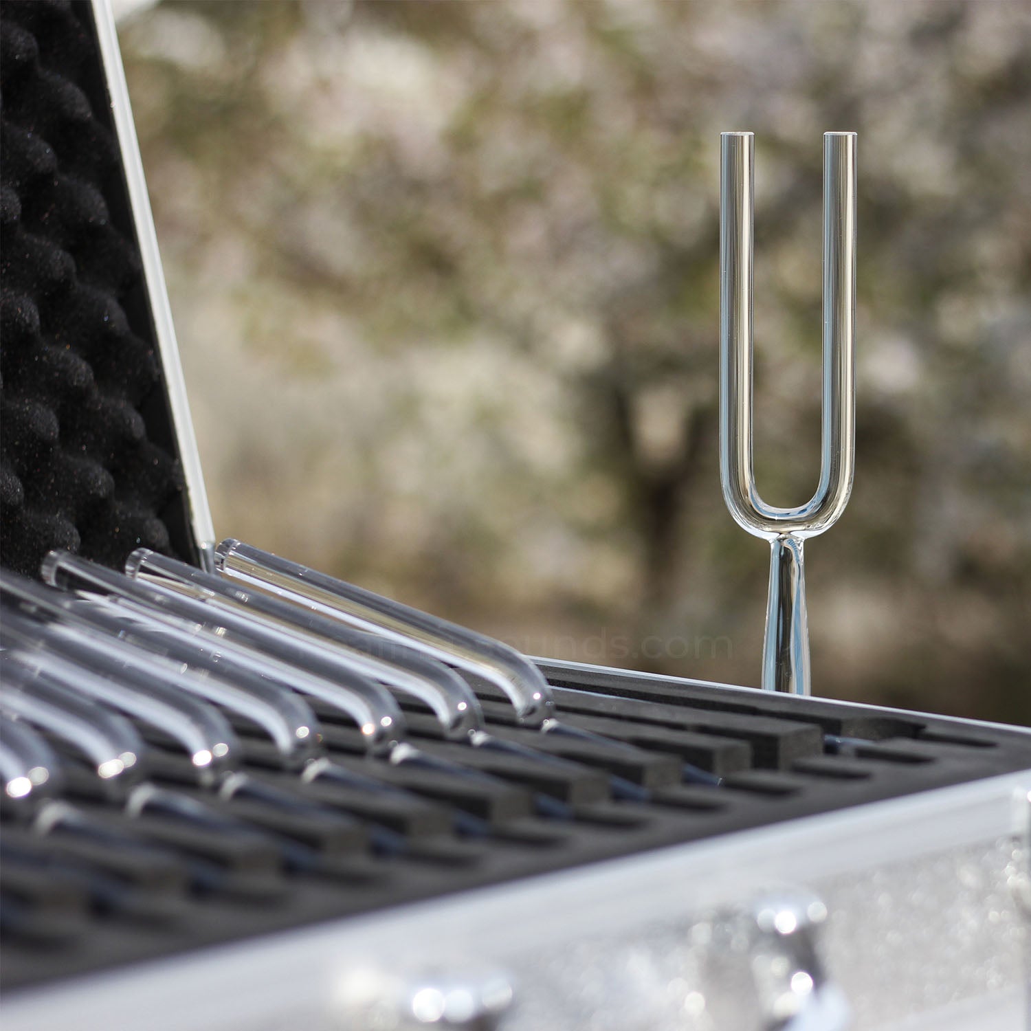 Jeu de diapasons en cristal transparent 432 Hz avec boîte - 13 pièces - 10 mm