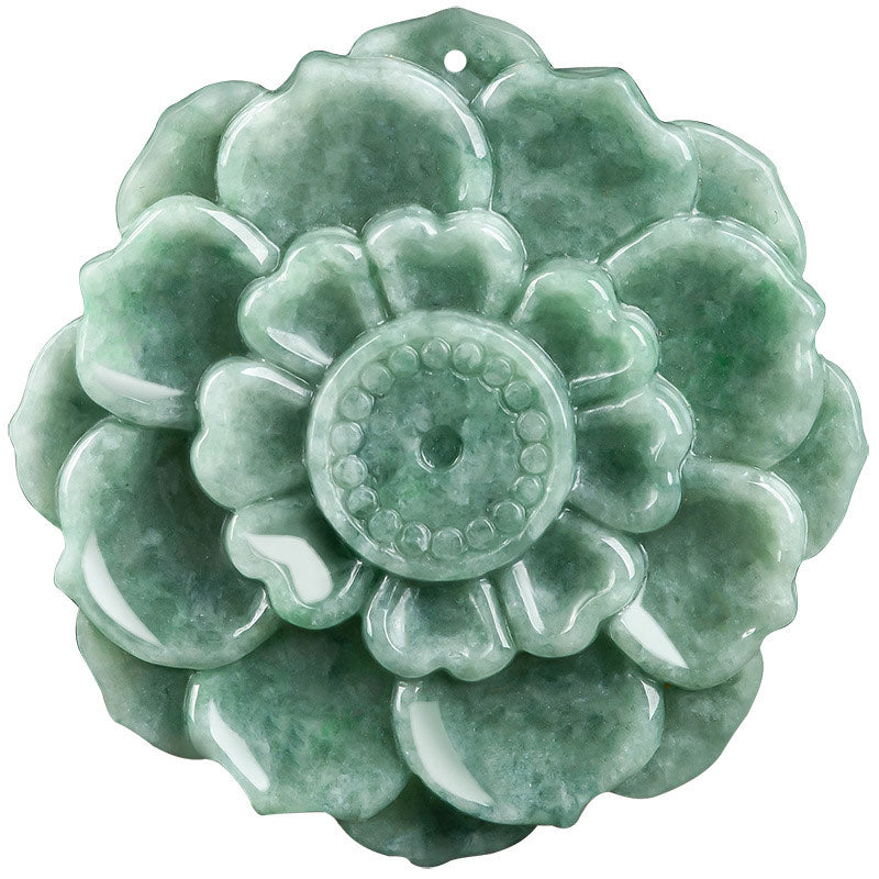 Collier en jade à motif de lotus pour la chance et la prospérité