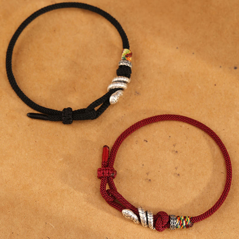 Bracelet en argent sterling rouge foncé 14-17 cm avec pièce de monnaie serpent et cordon rouge