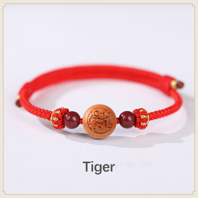 Bracelet de richesse en bois de pêcher naturel avec symbole du zodiaque chinois Fu et cinabre