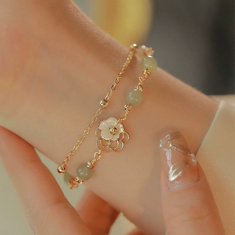 Bracelet porte-bonheur papillon en jade plaqué or 14 carats à double couche