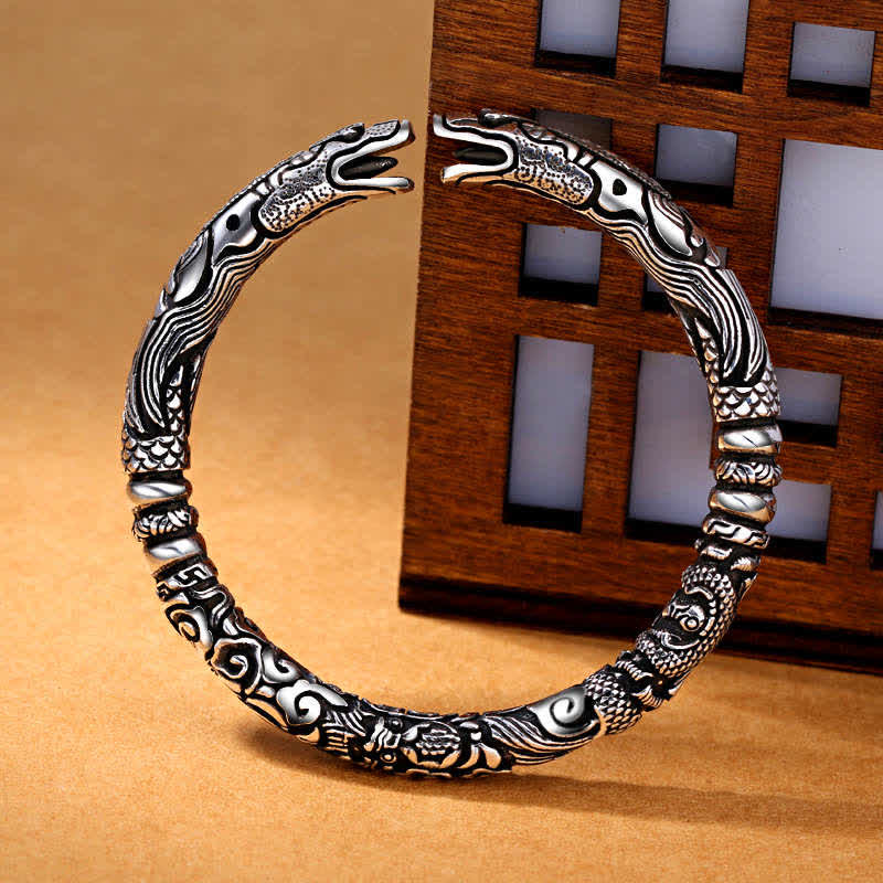 Bracelet porte-bonheur sculpté en tête de dragon en cuivre et argent 8 mm