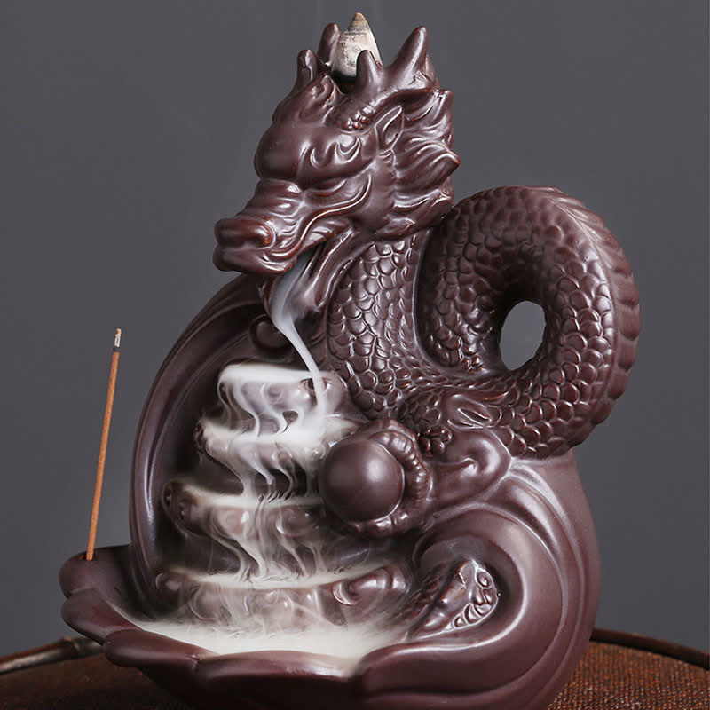 Brûleur d'encens en céramique à motif de dragon pour le succès et la protection