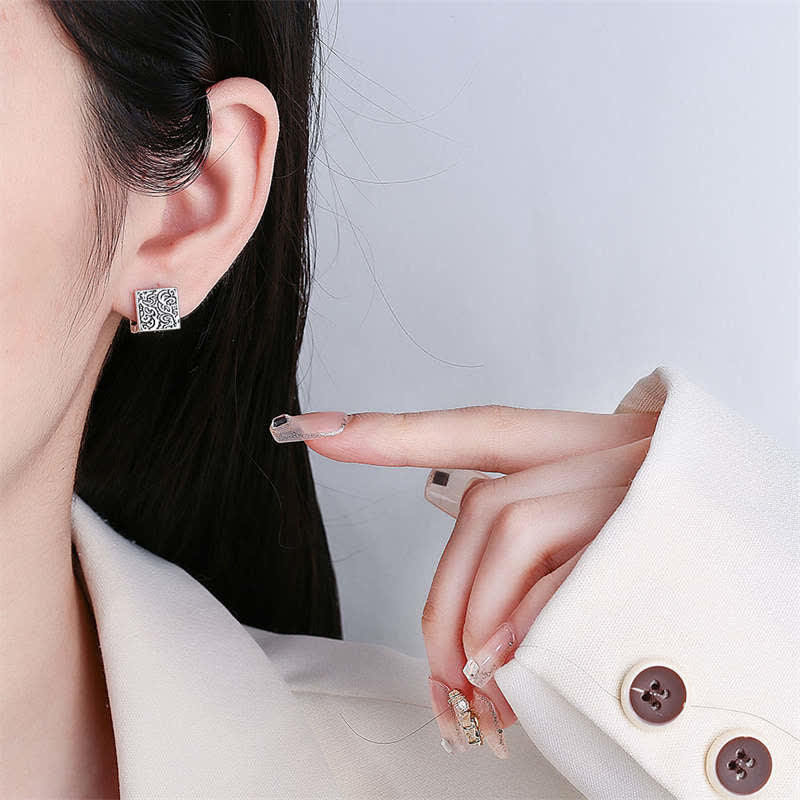 Boucles d'oreilles à tige carrées à motif d'herbe cuivrée pour un équilibre de guérison