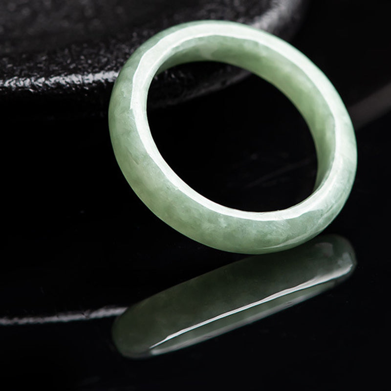 Bague de prospérité et d'abondance en jade naturel | Tailles 16-21 mm