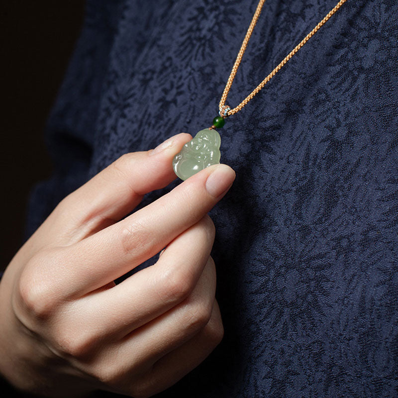 Collier de prospérité en jade et lotus du Bouddha rieur
