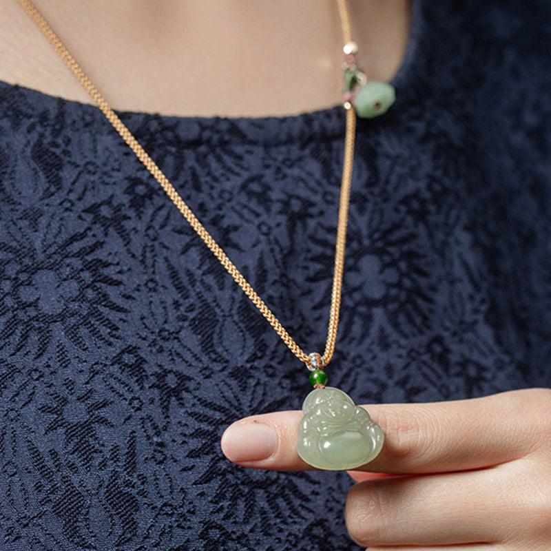 Collier de prospérité en jade et lotus du Bouddha rieur