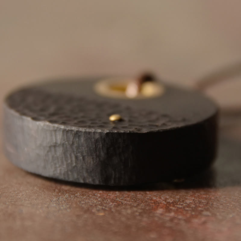 Collier spirituel unisexe en bois d'ébène avec pendentif en cuivre pour la paix