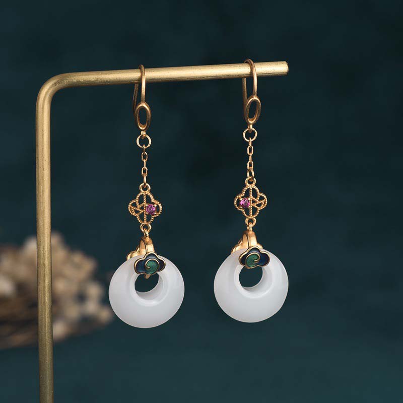 Boucles d'oreilles pendantes en jade blanc pour la protection et la chance