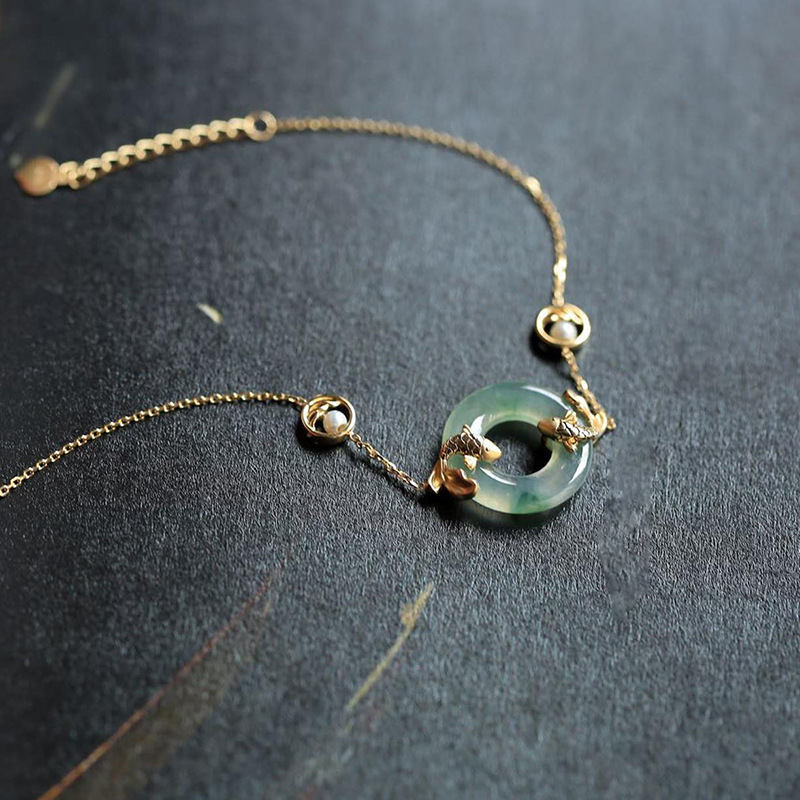 Bracelet d'harmonie et de guérison en jade cyan et poisson koï