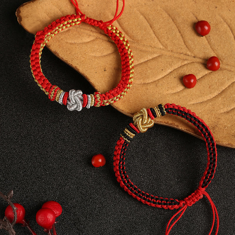 Bracelet fait main en corde rouge avec nœud d'amour véritable pour la chance