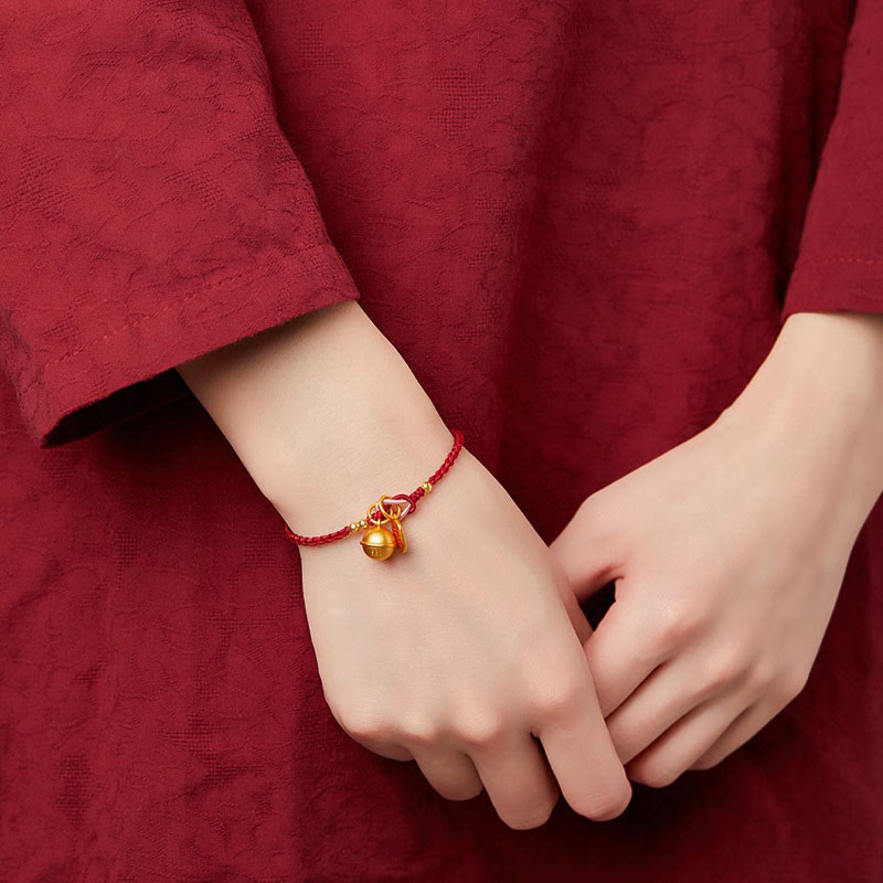 Bracelet à cordon rouge avec personnage Fu pour la chance et le bonheur