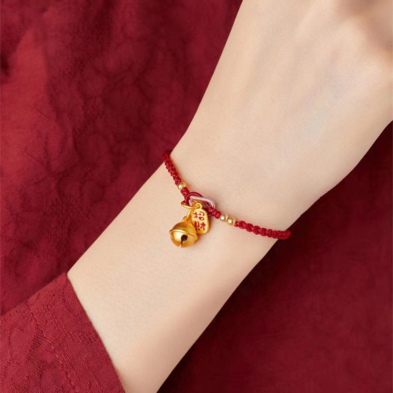 Bracelet à cordon rouge avec personnage Fu pour la chance et le bonheur