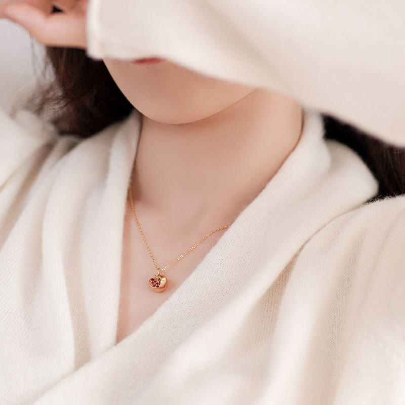 Collier Grenat Pendentif Passion Argent Plaqué Or 18 Carats